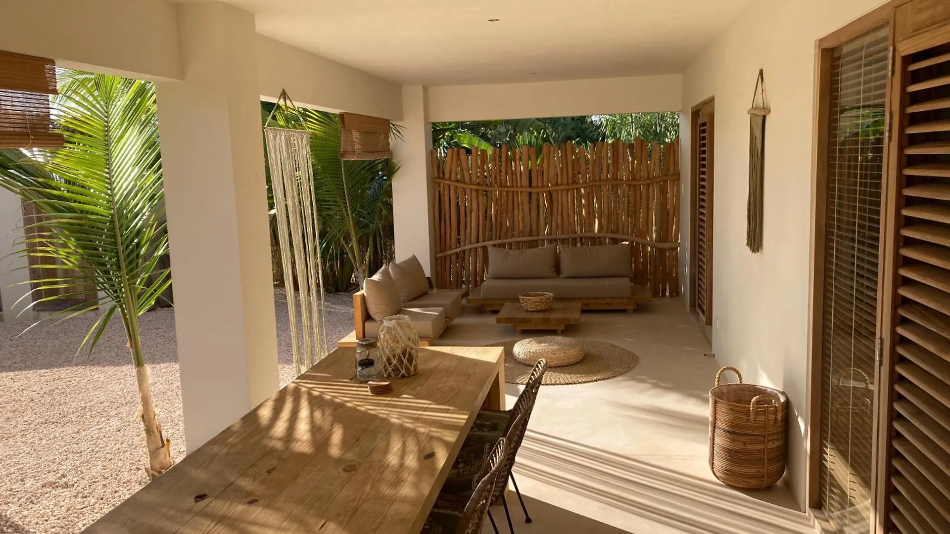 Isla Penthouse & Garden Apartments Bonaire クラレンダイク