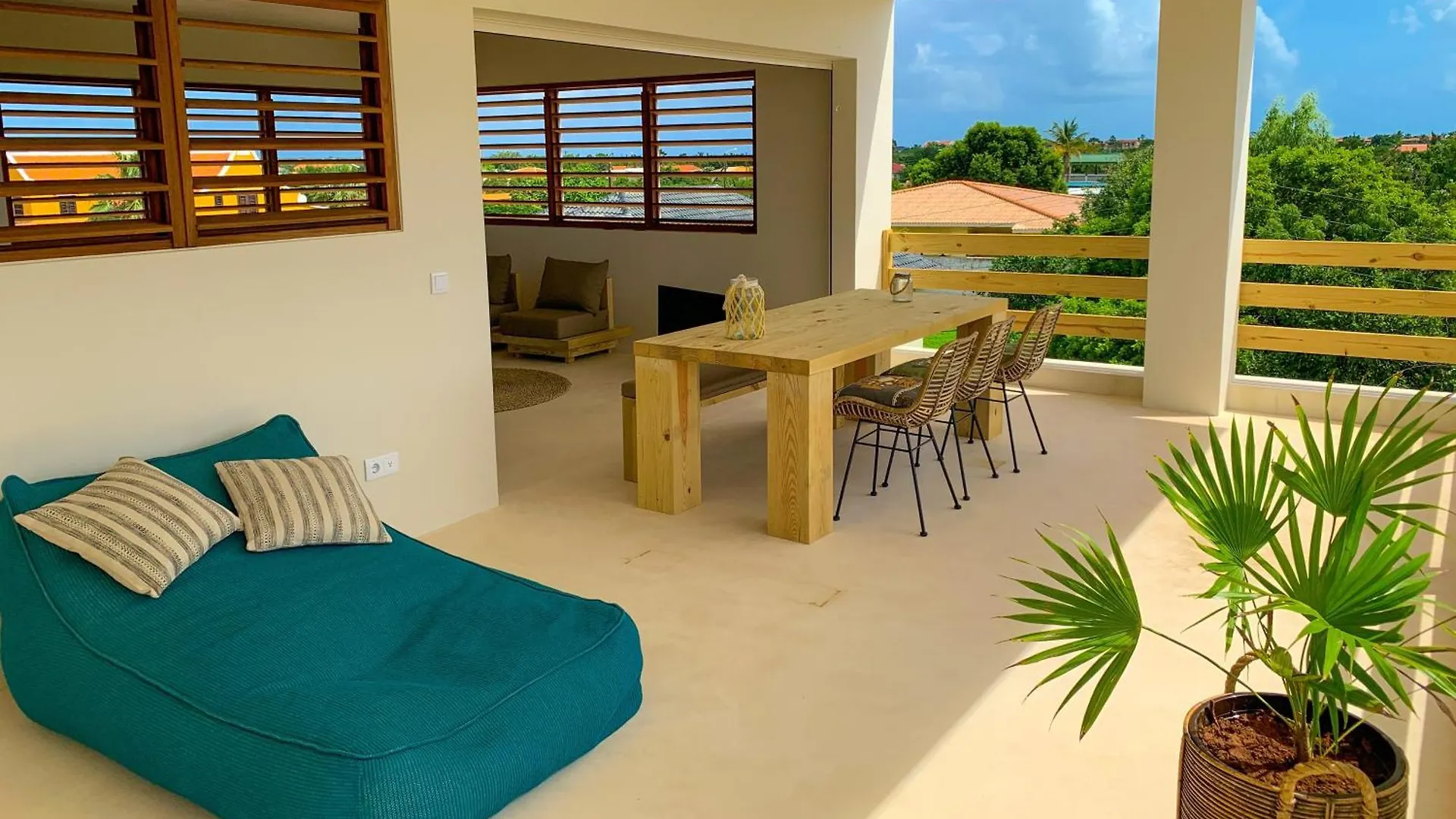 Isla Penthouse & Garden Apartments Bonaire Kralendijk  Bonaire, Saint Eustatius and Saba
