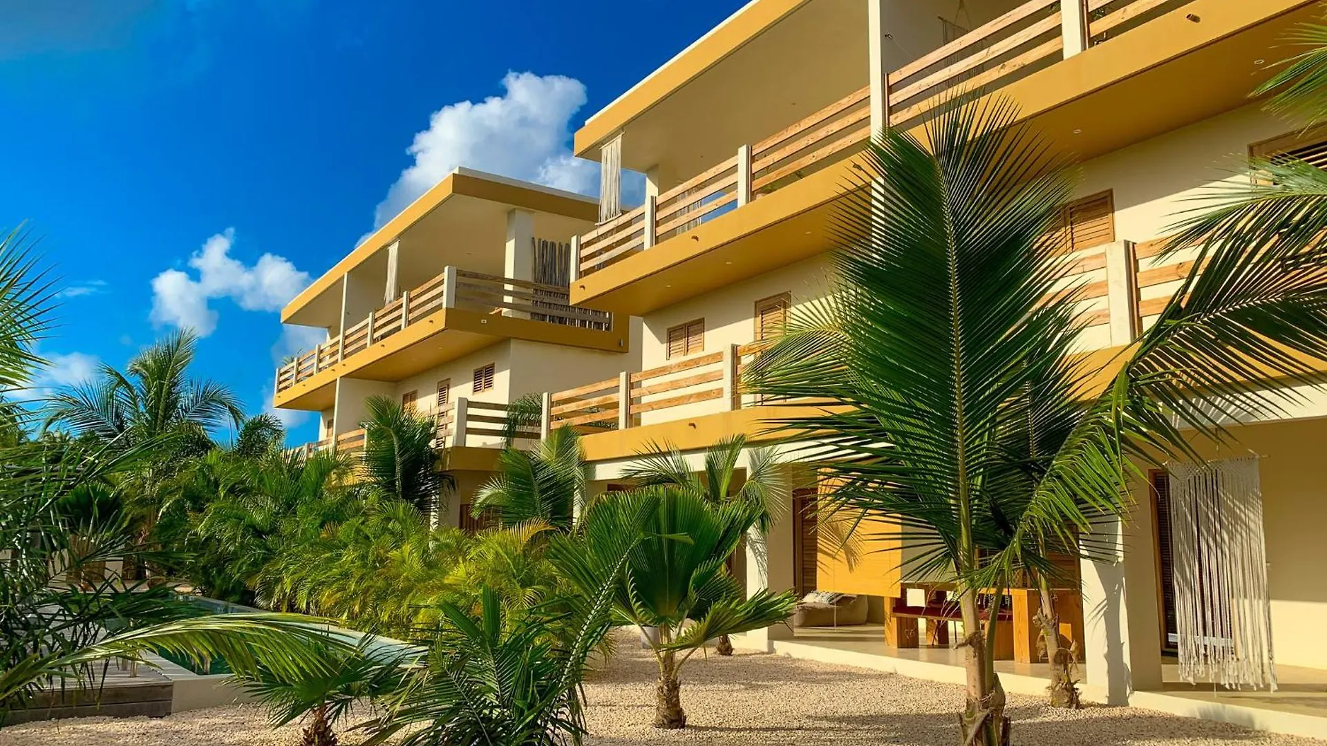 Isla Penthouse & Garden Apartments Bonaire Kralendijk   Kralendijk (Bonaire)